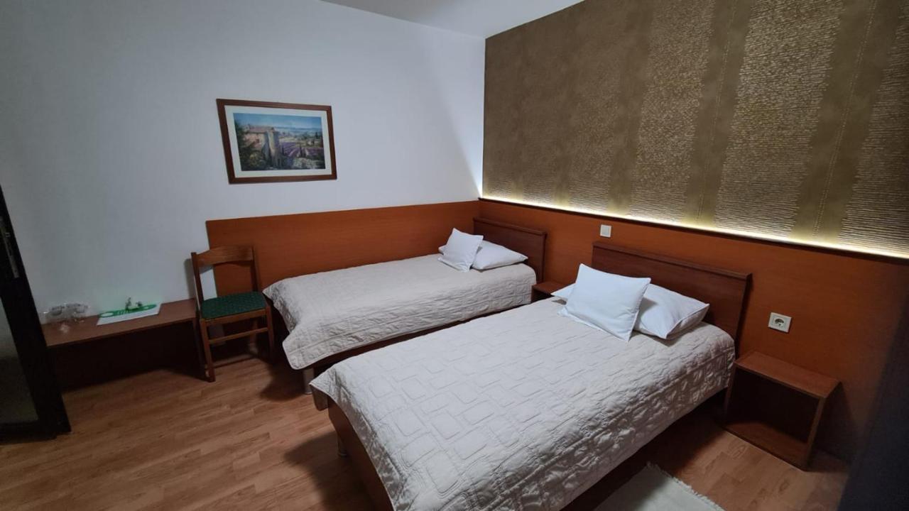Sobe/Rooms Riva Zadar Exterior photo