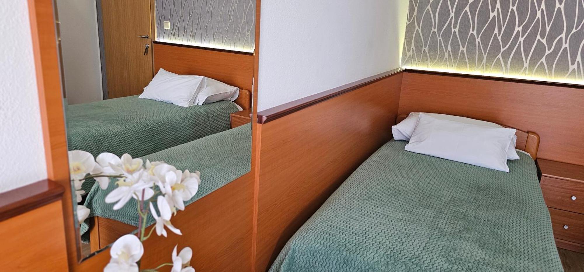 Sobe/Rooms Riva Zadar Exterior photo